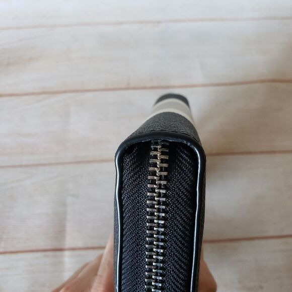 Michael Kors Color Block Signature Logo Zip Around Long Wallet Wristlet Black - Picture 7 of 16